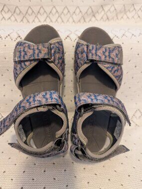 Merrell Sandals size 2 grey blue